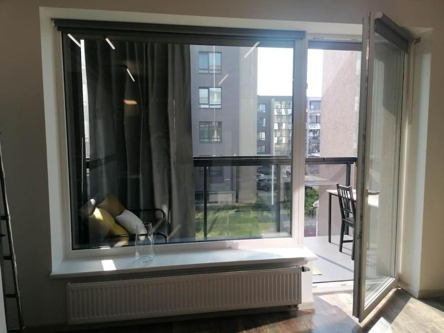 Erdvi Studija Spacious Studio Apartment Self Check In 빌뉴스 외부 사진